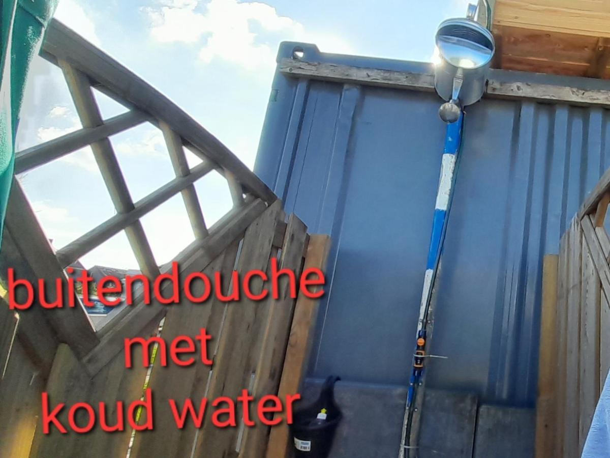 ホテル De Huifkar, Trekkershut Bij Sneek Hommerts エクステリア 写真